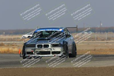 media/Nov-12-2022-GTA Finals Buttonwillow (Sat) [[f6daed5954]]/Group 3/Session 1 (Sweeper)/